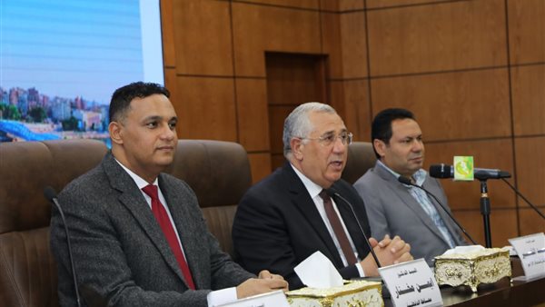 وزير الزراعة