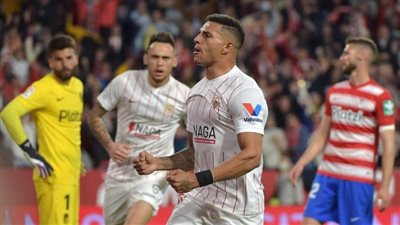 إشبيلية يستعيد المركز الثاني في الدوري الإسباني بهزيمة غرناطة