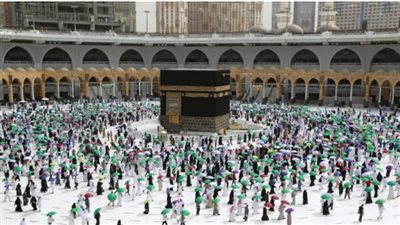 الصحة السعودية تدعو الحجاج لـ الالتزام بالإجراءات الاحترازية واستخدام المظلة الشمسية