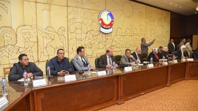  الضرائب: زيارات ميدانية بالغربية والإسكندرية والبحيرة لبحث مشكلات أصحاب المشروعات