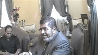 تسريب الحلقة 8 من الاختيار.. المشير طنطاوي لمرسي: مقدرش أرجع مجلس الشعب والأخير: أنا أخوك الصغير