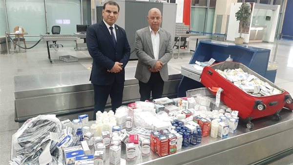 جمارك مطار برج العرب