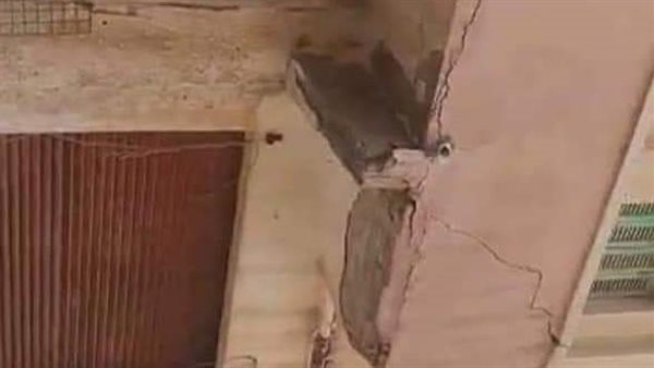 انهيار أجزاء من عقار