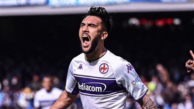 نابولي يهدر فرصة الانفراد بصدارة ترتيب الدوري الإيطالي بعد الهزيمة أمام فيورنتينا