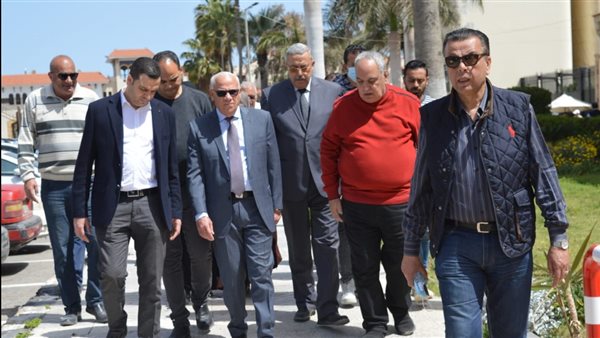 محافظ بورسعيد يتفقد