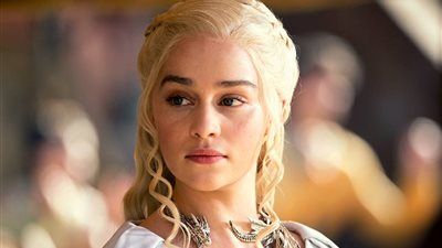 بكوميك في رمضان.. صفحة فانز إميليا كلارك تستبدل الصورة الشخصية بـ عمرو مصطفى