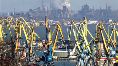 قوات دونيتسك تعلن سيطرتها على ميناء ماريوبول