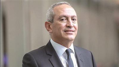 فوربس تعلن زيادة عدد المليارديرات بالعالم لـ 236.. وناصف ساويرس يتصدر بـ 7.7 مليار جنيه | بث مباشر