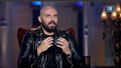 أحمد صلاح حسني عن دخوله التمثيل بالواسطة بسبب أمير كرارة: لدي موهبة فنية