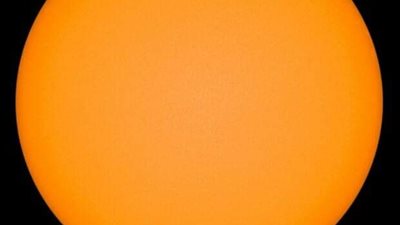 تحدث توهجات منخفضة.. الجمعية الفلكية في جدة تعلن اختفاء البقع الشمسية