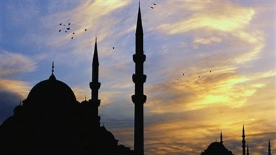 موعد أذان المغرب يوم 12 رمضان 2022.. تعرف على عدد ساعات الصوم