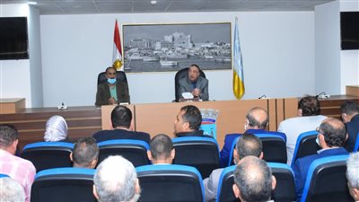 محافظ الإسكندرية: تذليل كافة العقبات أمام عمليات توريد القمح