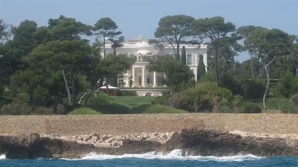 فيلا أبراموفيتش