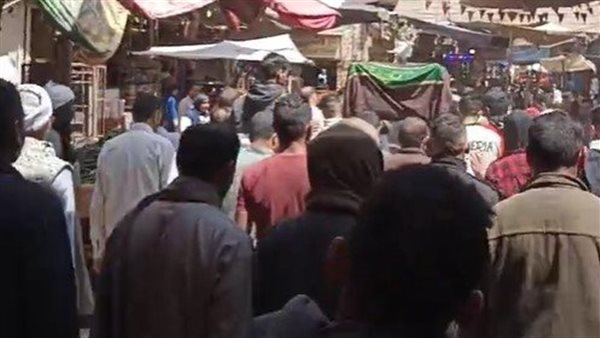 تشييع جثمان طالب