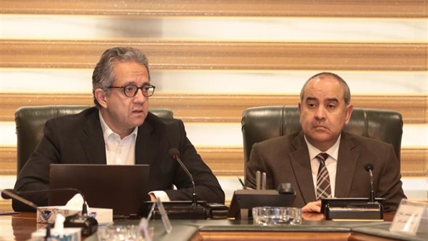 وزيرا السياحة والآثار