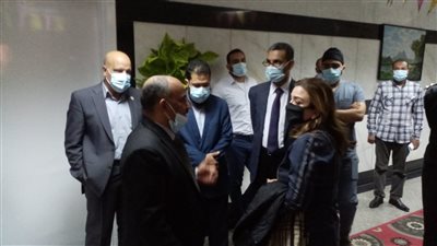 رئيس جامعة أسوان يستقبل سفيري فرنسا وبلجيكا للاطمئنان على مصابي حادث أبو سمبل