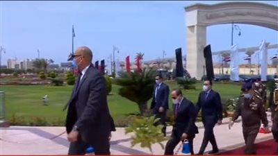 موجز أخبار مصر اليوم | السيسي يؤدي صلاة الجمعة بمسجد المشير.. واستئناف الرحلات الجوية بين القاهرة وموسكو