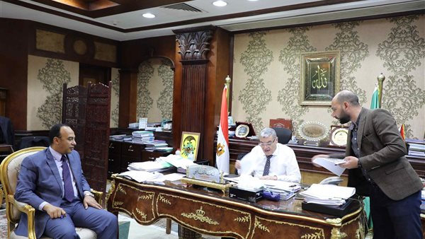 اجتماع لمناقشة مشروعات