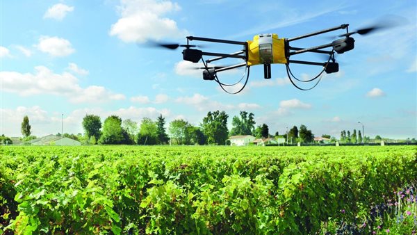  التكنولوجيا في مواجهة