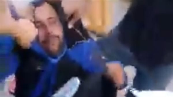 أهالي أسيوط يلقنون