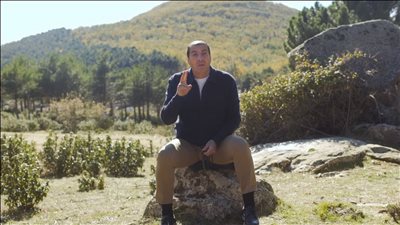 عمرو خالد يصف روشتة إيمانية لكل شخص يعاني من الشعور بعدم الرضا عن قدر الله في رزقه وحياته