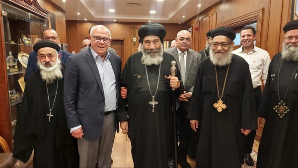 محافظ بورسعيد يستقبل