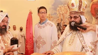 أسقف البحر الأحمر يترأس قداس أحد الشعانين في كنيسة السيدة العذراء والملاك ميخائيل| صور