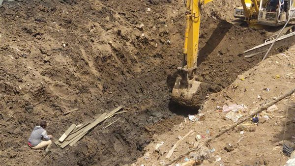 أعمال حفر الممشى