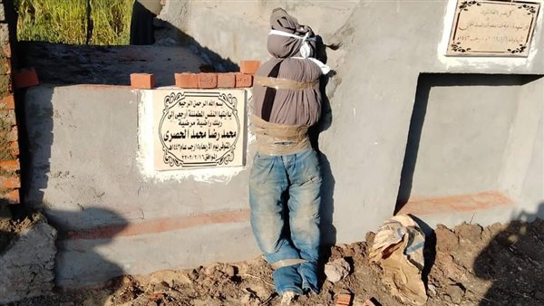 الكفن والجثة الوهمية