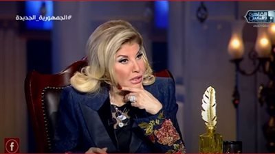 هالة سرحان تكشف كواليس فيلم يا أنا يا خالتي مع هنيدي | فيديو