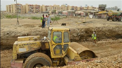 محافظ بورسعيد يشدد على سرعة الانتهاء من تطوير الطريق الرابط بين مشروعات الإسكان ببورفؤاد