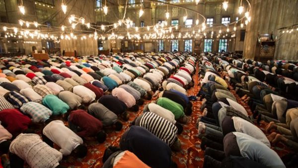 الصلاة -تعبيرية 