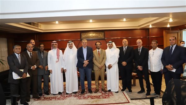 وزير القوى العاملة