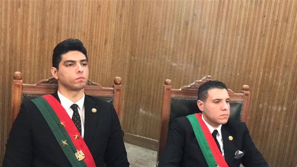 ممثل النيابة العانة