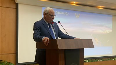 محافظ بورسعيد يُعلن فتح الشواطئ بالمجان خلال أعياد شم النسيم وعيد الفطر