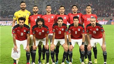 رباعي الأهلي على حافة الاستبعاد من قائمة المنتخب لهذا السبب 