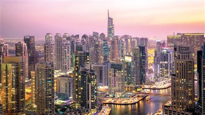 الأثرياء الروس يكثّفون شراء العقارات الإماراتية لحماية ثرواتهم من عقوبات الحرب الأوكرانية