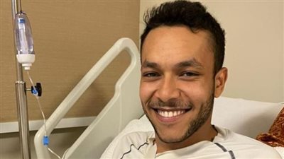 ويجز يكشف تفاصيل حالته الصحية بعد تعرضه لحادث كسر في الترقوة