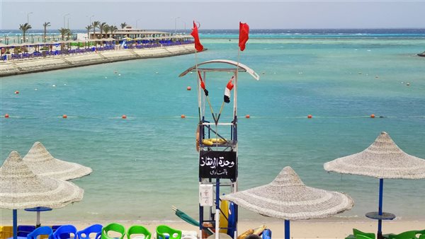 رفع الرايات الحمراء