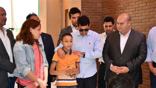  وزير الرياضة يتفقد