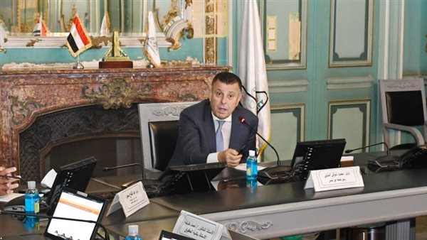 رئيس جامعة عين شمس