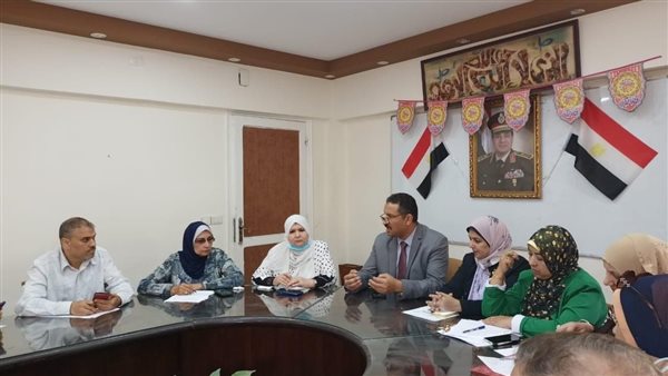 اجتماع مدير تعليم