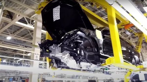 مصانع السيارات 