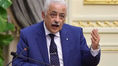 تنفيذًا لتوجيهات الرئيس السيسي.. التعليم تعقد أنشطة حول الطاقة المتجددة لطلاب الصف الرابع الابتدائي