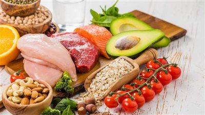 الطماطم تسجل 10 جنيهات للكيلو والبلطي بـ 33.. تراجع طفيف بأسعار الخضراوات والأسماك اليوم | بث مباشر 