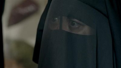 القبض على منة شلبي والسر وراء أم أسامة.. أبرز أحداث الحلقة السادسة من بطلوع الروح