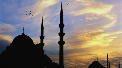 موعد اذان المغرب أول أيام رمضان 2023 في القاهرة و26 محافظة حسب موقعك