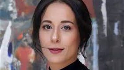 دنيا ماهر تتهم مهاجمي المسلسلات الفاضحة للإرهابيين: لو زعلان تبقي إرهابي