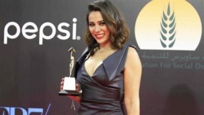 شقيقة روبي تنتقد صناع دراما رمضان: طلعتوا رجال الدين والشيوخ بصورة سيئة.. وبنتي بقت بتخاف لما تشوف شيخ| فيديو