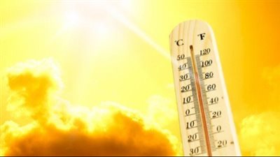 ارتفاع درجات الحرارة والعظمى تسجل 37.. الأرصاد تعلن حالة طقس الغد | بث مباشر